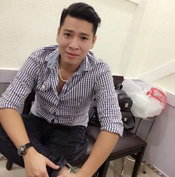 Người Em Năm Cũ-cover