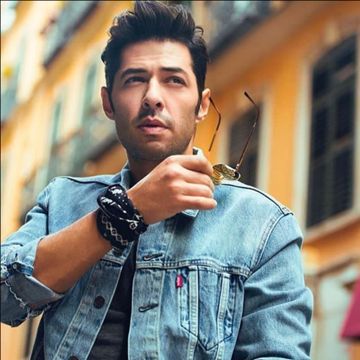 UNUTMAK İSTİYORUM (ŞİİR)-cover