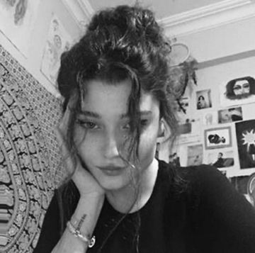 ✰𝙻𝙰𝚈𝙻𝙰✰☁️