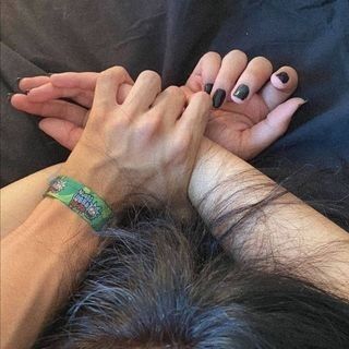 coveImg
