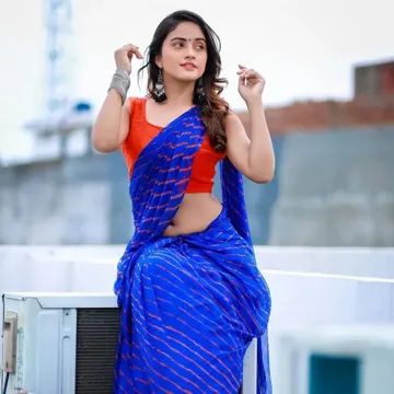 Kisi Ladki Se Aankhe