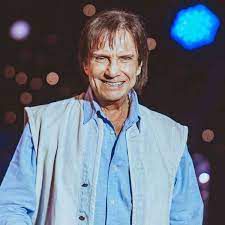 Amigo - Roberto Carlos - Playback M Brasil