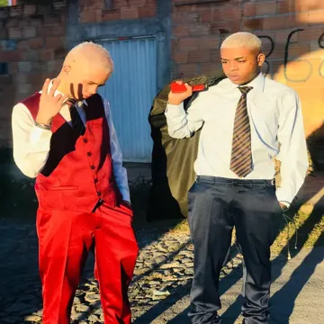 Foda é a Vida dos Crias-cover