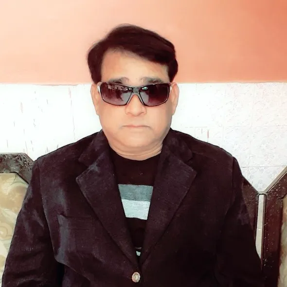 Vijay Singh Lodhi Just Sang The Song Pinjre Ke Panchhi Re Tera Dard Na Jaane Koe How Can The Voice Be So Amazing Pradeep का pinjre ke panchhi re tera dard na jaane koe गीत rajendarnagori_rajen द्वारा, starmaker पर निहायत खूबसूरत आवाज! starmaker